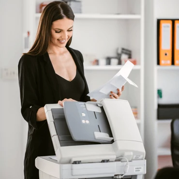 Automata távfelügyelet – Hogyan tudja a rendszer hamarabb, hogy fogyóban a festék, mint az irodavezető?